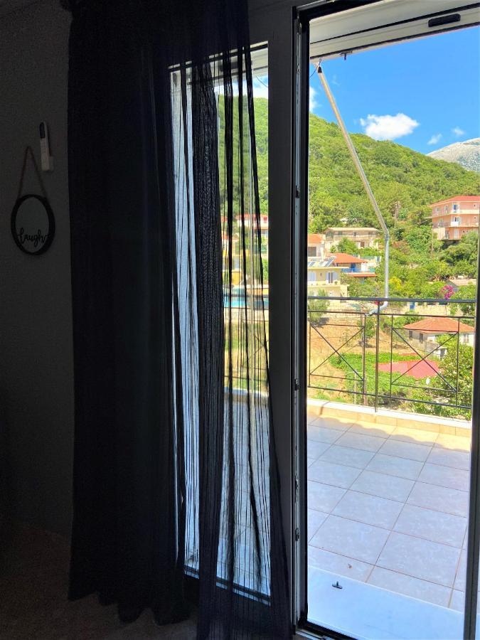 פורוס Lasithiotakis Apartments מראה חיצוני תמונה
