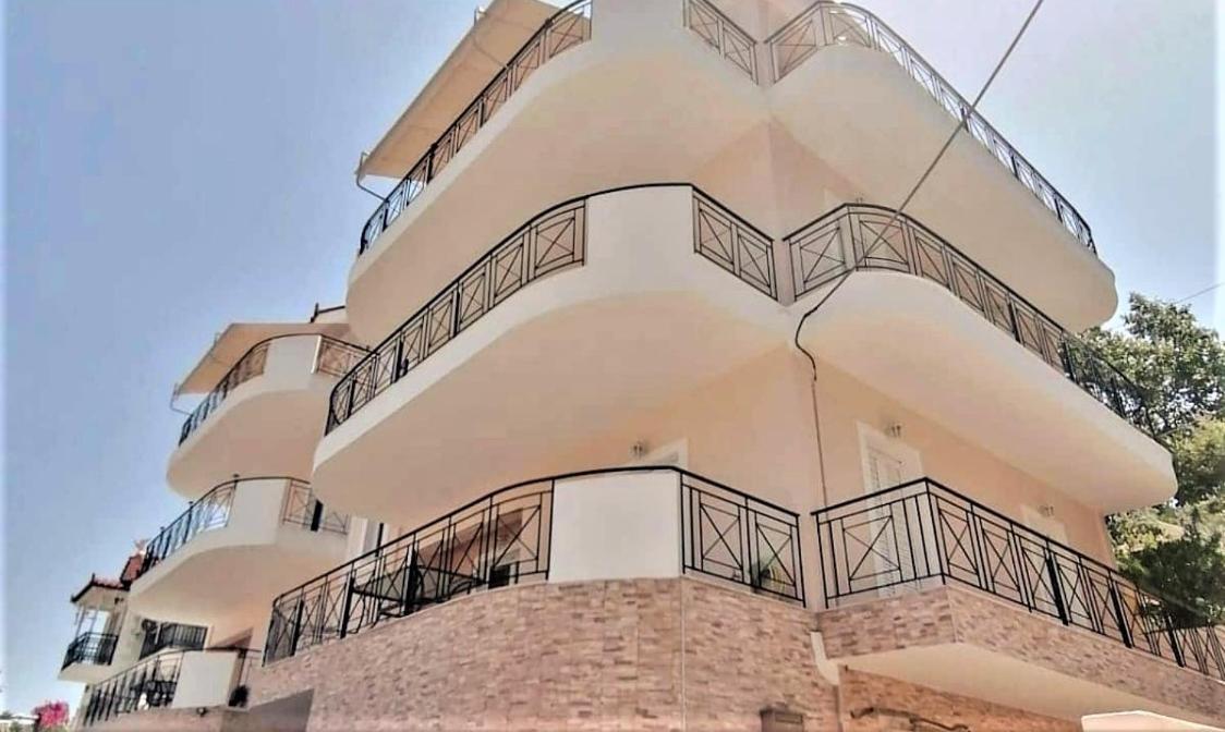 פורוס Lasithiotakis Apartments מראה חיצוני תמונה